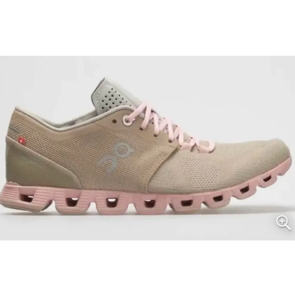 On Cloud X Running Shoes Sand Rose